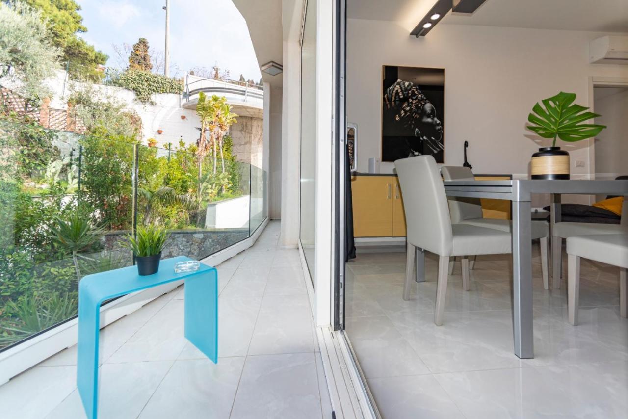 Apartmán Minerva Luxury Town Center , Pool And Parking Taormina Exteriér fotografie