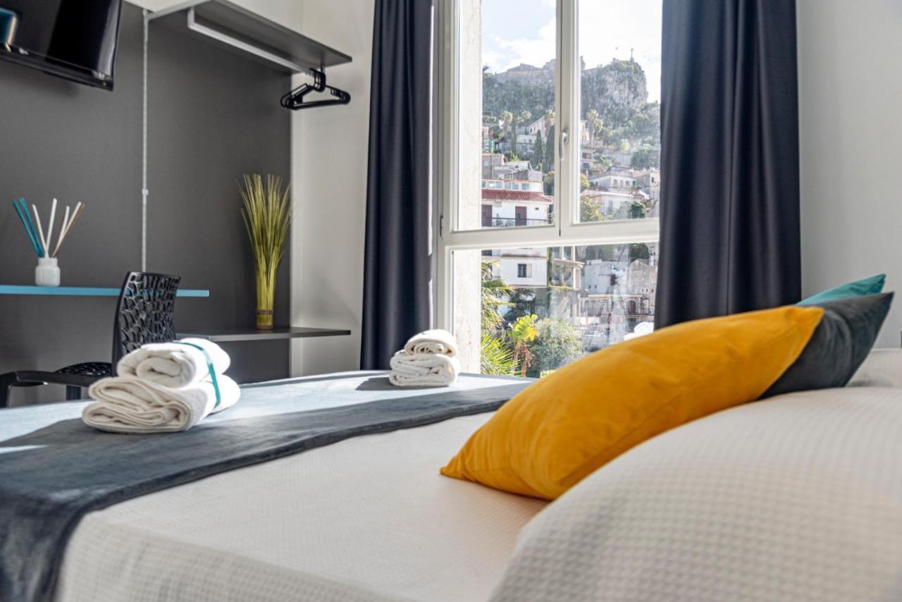 Apartmán Minerva Luxury Town Center , Pool And Parking Taormina Exteriér fotografie